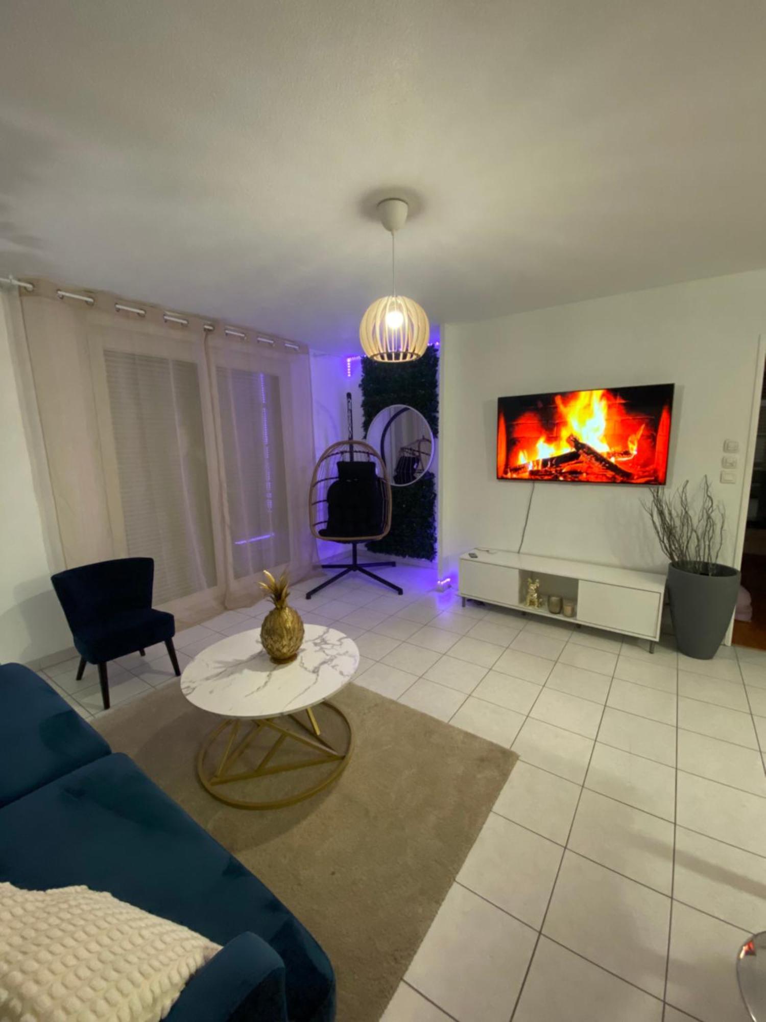 L'Arc Logement Strasbourg Luaran gambar